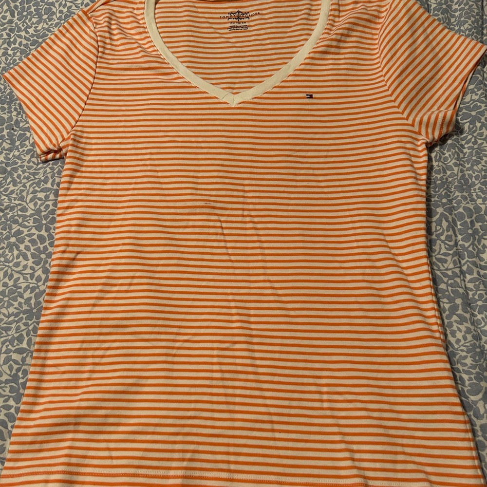 Tommy Hilfiger Women’s Striped V-Neck Tee XL NWT